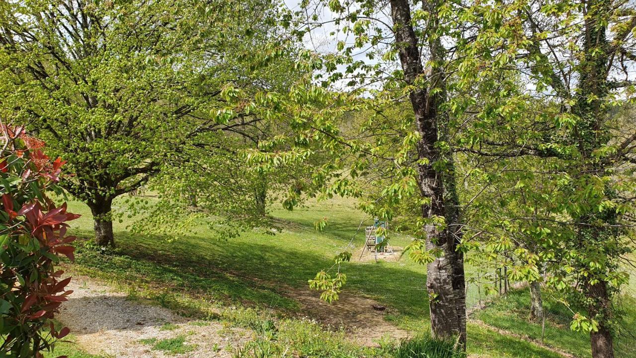 Domaine Du Cardou Hotel Puy-lʼÉvêque Екстериор снимка