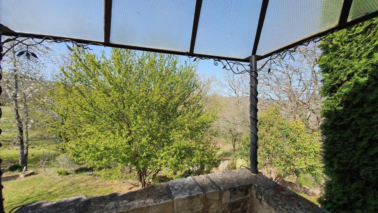 Domaine Du Cardou Hotel Puy-lʼÉvêque Екстериор снимка
